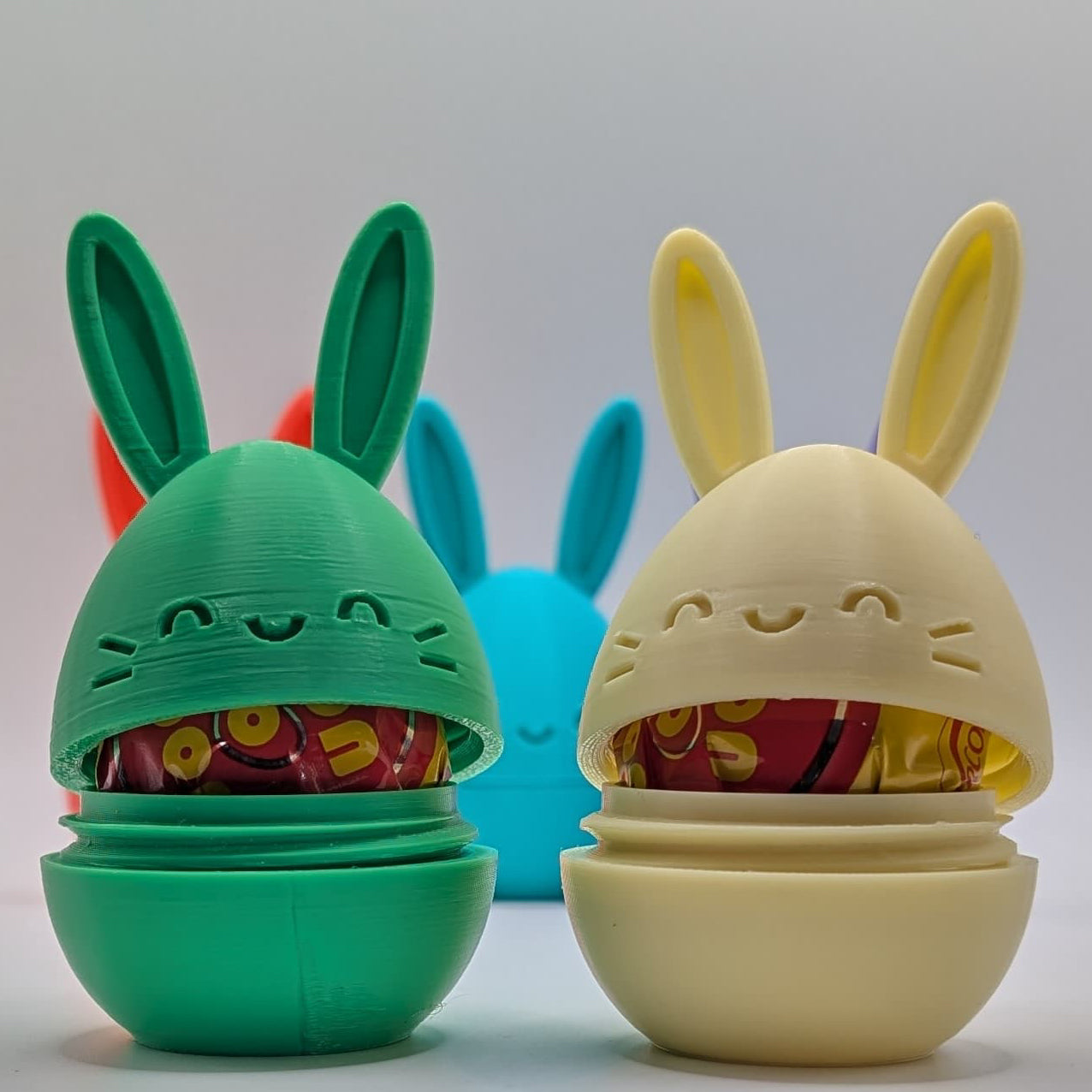Huevo de pascua - Escondé objetos!