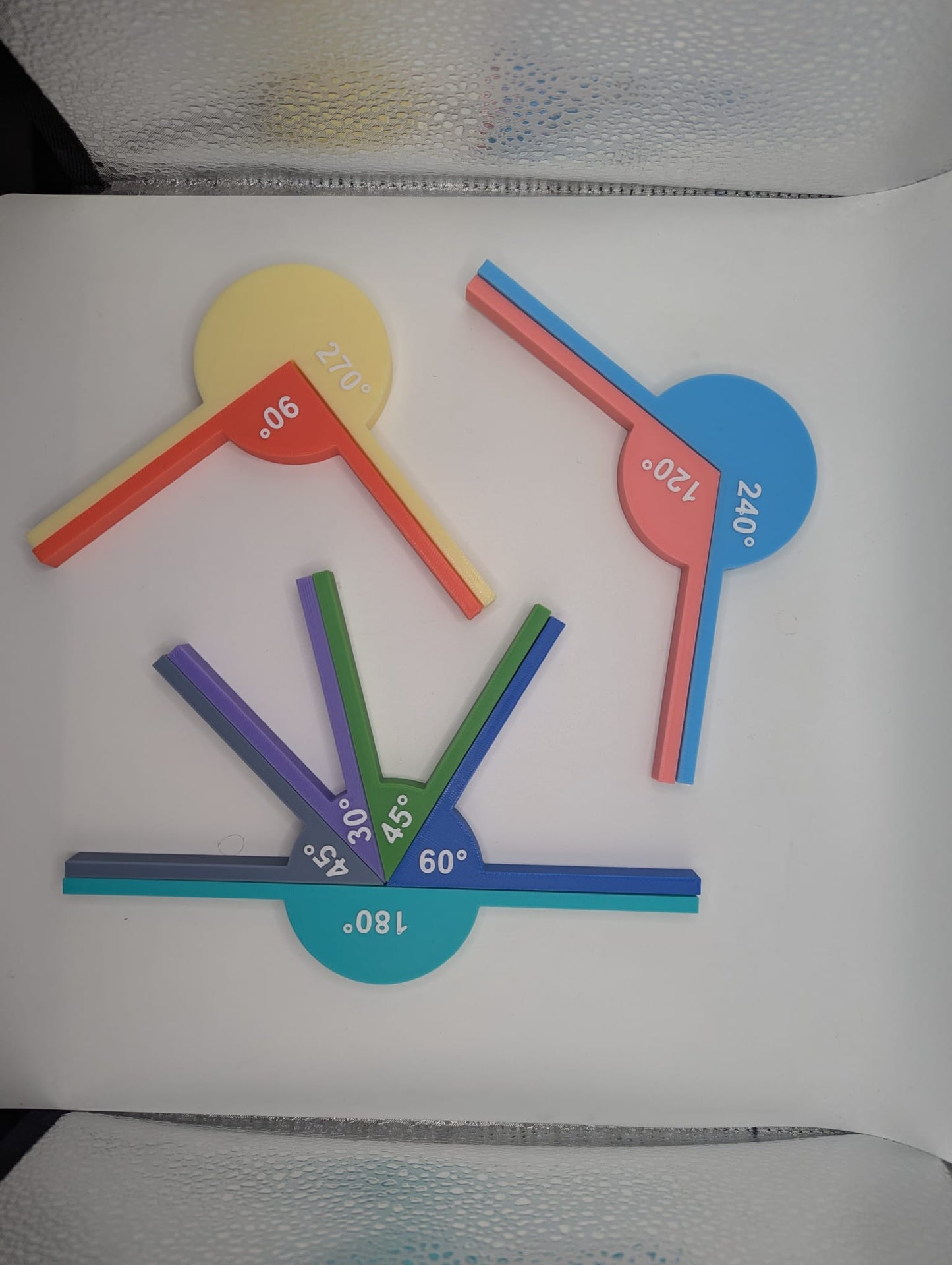 Juego de ángulos para enseñanza de matemática