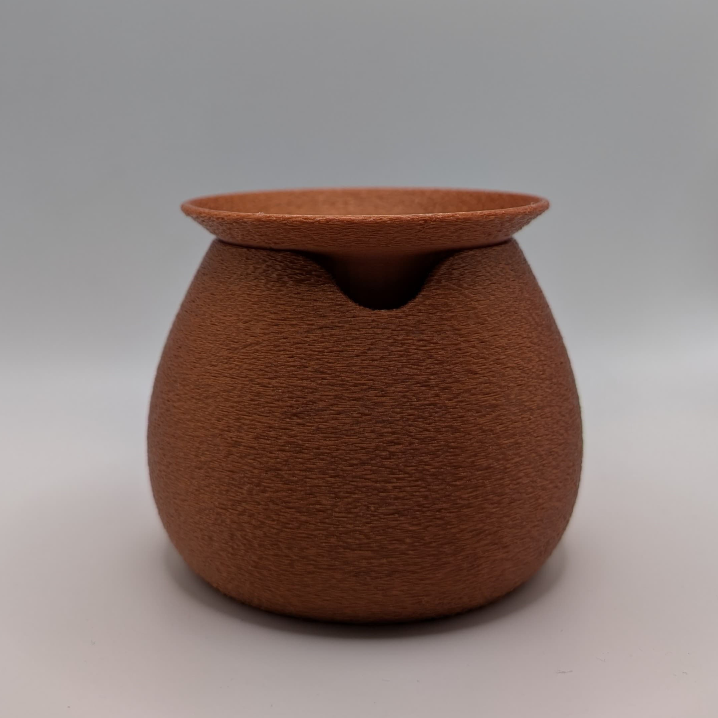 Macetitas con textura y drenaje