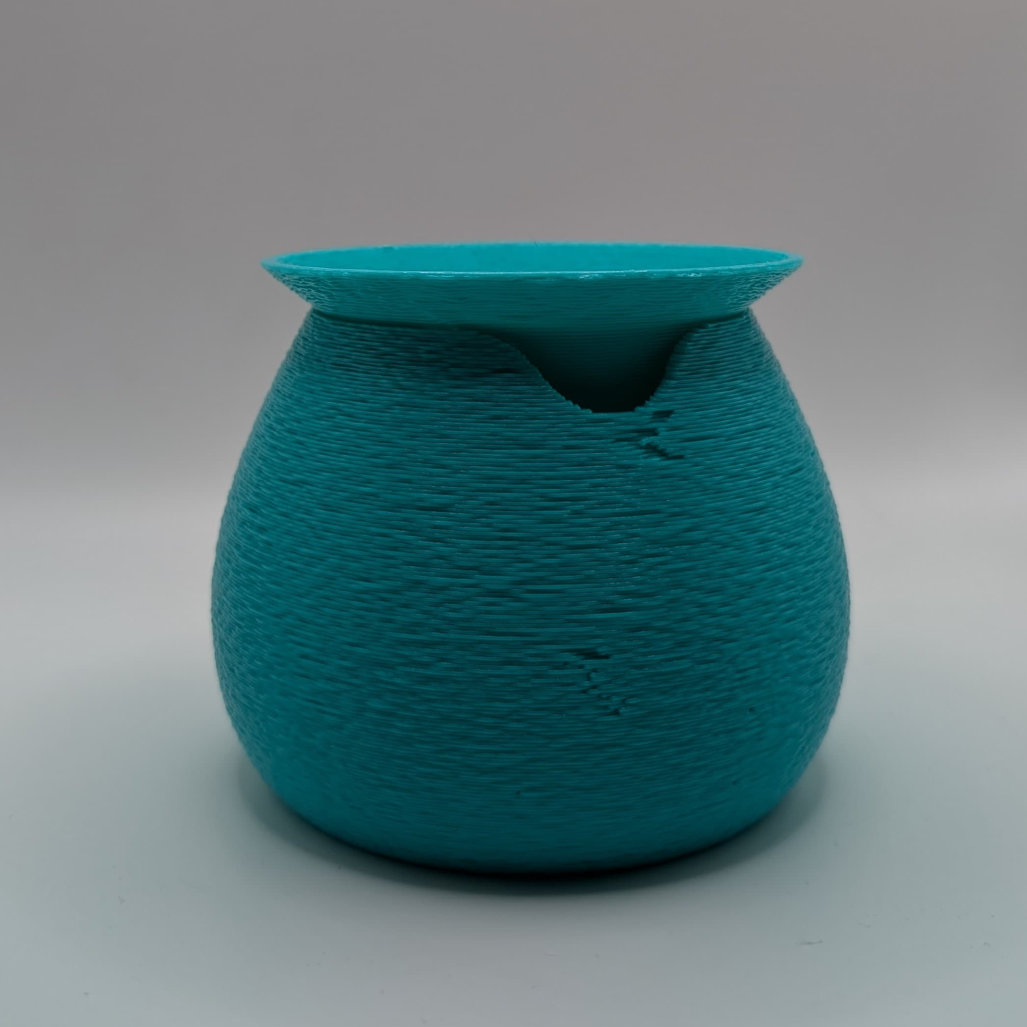 Macetitas con textura y drenaje